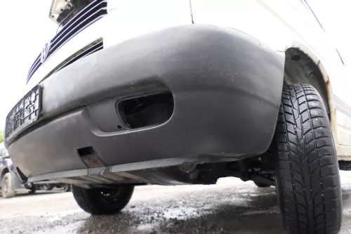 VW T4 kurze Version Stoßstange Frontstoßstange vorne schwarz AC-0 7D0807221 Nebe (177127)