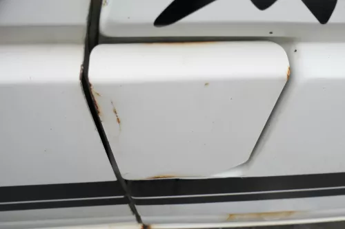 VW T4 Tankdeckel Tankklappe Tank Deckel Klappe weiß R902 (177146)