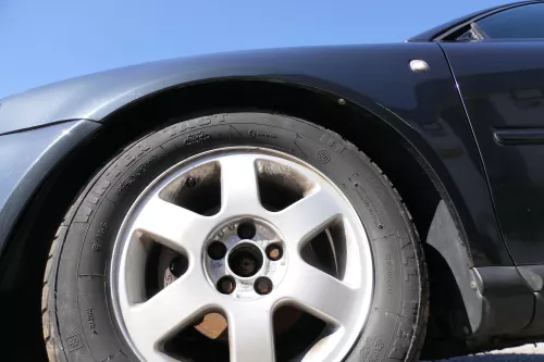 Audi A3 8L Kotflügel vorne links schwarz LZ9U (177170)