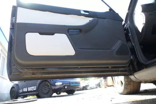 1x Audi A3 8L Türverkleidung Verkleidung Tür vorne links 2/3-Türer - Leder (177186)