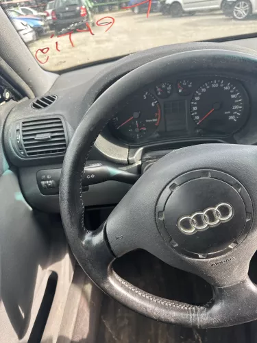 Q828 Audi A4 B5 A6 4B A8 Lenkrad schwarz 3-speichen    MIT airbag (177191)