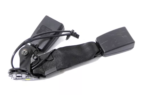 Audi A1 8X Gurtschloß Schloß Gurt hinten Mitte Sitz Doppelgurtschloß links (177490)