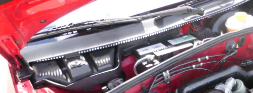 VW Passsat 3B Abdeckung Wasserkasten Wasserabweiser Batterie 3B1819415C B41 (177566)