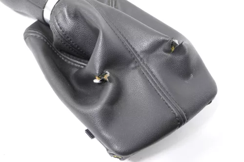 Audi A4 8E B6 B7 Schaltknauf Schalthebel Schalthebelgriff Leder 6Gang soul schwa (177591)