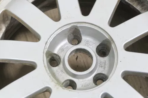 1x Audi A4 A6 Alufelge original 8D0601025P 6j x16H2 ET40 SL1347 Speedline (177602)