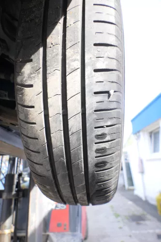 4x VW Polo 9N Felgen Reifen 165/70 R14 81T Sommerreifen 5jx14H2 ET35 ca. 5-6,5mm (177663)