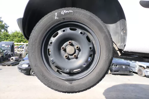 4x VW Polo 9N Felgen Reifen 165/70 R14 81T Sommerreifen 5jx14H2 ET35 ca. 5-6,5mm