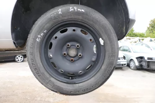 4x VW Polo 9N Felgen Reifen 165/70 R14 81T Sommerreifen 5jx14H2 ET35 ca. 5-6,5mm (177676)