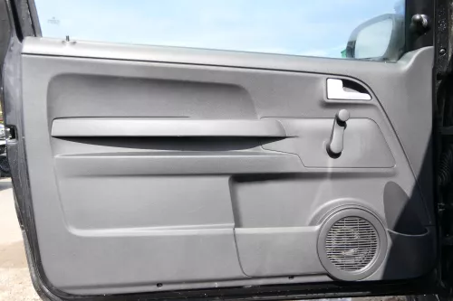 1x VW Fox 5Z Türverkleidung Verkleidung Tür vorne links schwarz 5Z3867013 71N