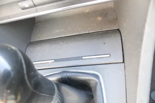 Audi A4 8E B7 B6 Aschenbecher 8E0857951H 26Z swing dunkelgrau