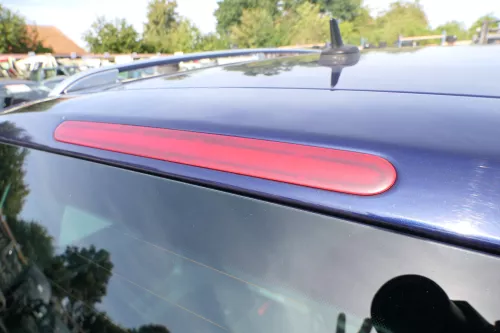 VW Touran 1T Heckklappe Kofferraumklappe hinten blau LB5N mit Scheibe -Rost (177789)