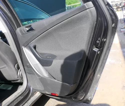 1x VW Passat 3C Variant Türverkleidung Verkleidung Tür hinten rechts schwarz (177825)