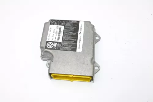 VW Passat 3C Steuergerät Airbag Airbagsteuergerät 5N0959655J 005 5N0959655A 107