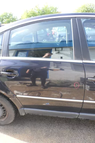 Passat 3B 3BG Limousine Tür hinten rechts schwarz LC9Z - ohne Anbauteile -Chrom (177868)