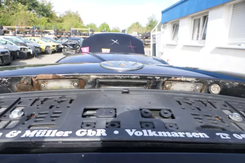 VW Passat 3BG Limousine Heckklappe Klappe Kofferraumklappe schwarz LC9Z -ROST (177870)