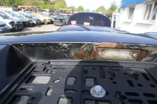 VW Passat 3BG Limousine Heckklappe Klappe Kofferraumklappe schwarz LC9Z -ROST (177870)