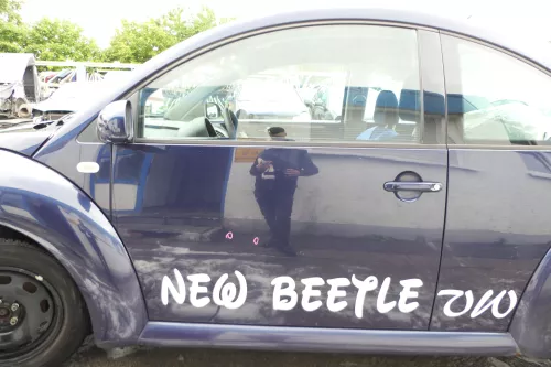 VW New Beetle 1C 9C Tür vorne links Fahrertür blau LG5T - OHNE Anbauteile