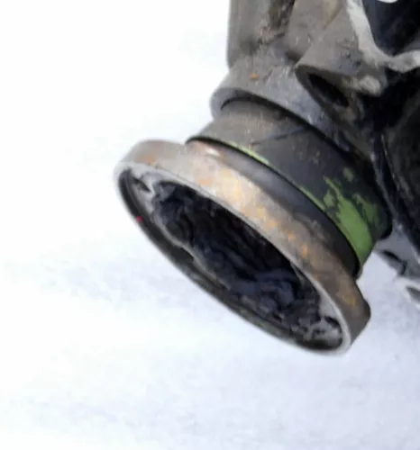 VW Golf 4 Bora Octavia Flanschwelle Flansch an Getriebe DUU 1,6 1.4 DLP DUW  90m