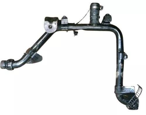 Passat 3B A4 B5 8E Kühlerschlauch Schlauch Rohr Leitung 1,9 TDI AVF 038121065BH