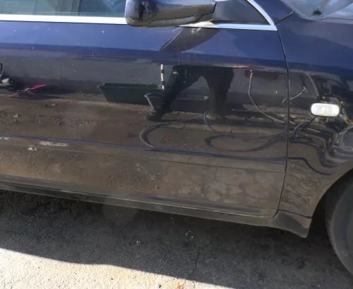 Audi A6 4B C5 Tür nur Türblatt vorne rechts Beifahrertür blau LZ5L (178114)