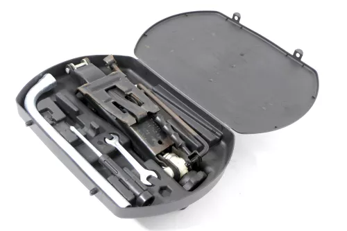 Golf Passat Bordwerkzeug Pannenset Wagenheber für Ersatzrad Notrad Schlüssel (178391)