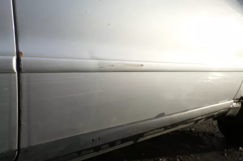 Audi A4 B5 Tür nur Türblatt vorn rechts Beifahrertür grau silber LY7M Kombi Limo (178549)