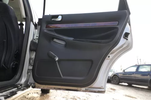 1x Audi A4 B5 Türverkleidung Verkleidung Tür hinten rechts