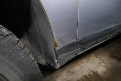 A4 B5 (bis caMitte1999 Bild verglei) Kotflügel vorne links silber grau LY7M - RO (178560)