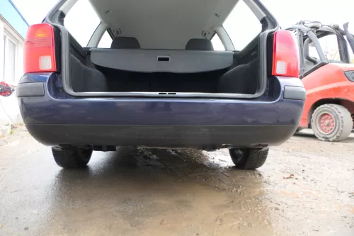 VW Passat 3B 3B5 Kombi Stoßstange hinten Heckstoßstange Stoßfänger blau LN5Y (178576)