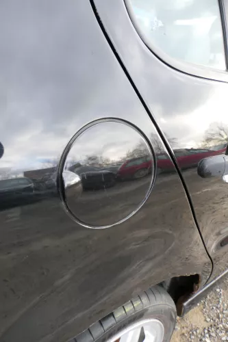 VW Polo 6N2 6N Tankdeckel Deckel Tank Tankverschluß schwarz L041