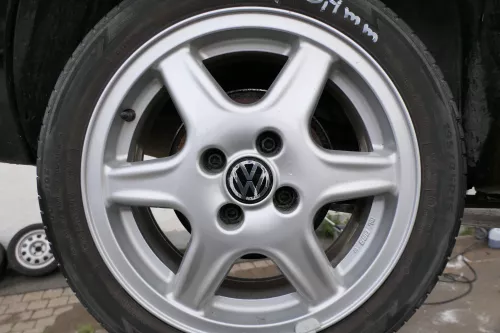 VW Polo 6N2 Lupo Alufelgen Felgen 195/45 R15 78H 1H0601025AE Reifen 5mm BBS (178670)