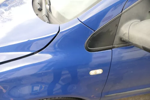 VW Fox Kotflügel vorne links blau LL5M (178778)