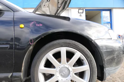 Audi A3 8L Kotflügel vorne rechts schwarz LY9B (178798)