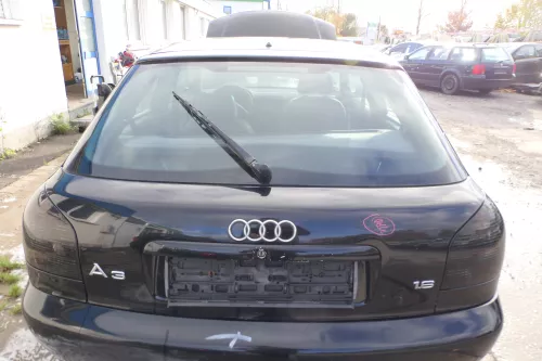 2x A3 8L Rücklicht hinten rechts und links Tuning Rückleuchten schwarz Depo