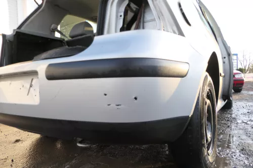 Golf 4 Limousine Stoßstange hinten Heckstoßstange Stoßfänger silber LB7Z Spoiler (178833)