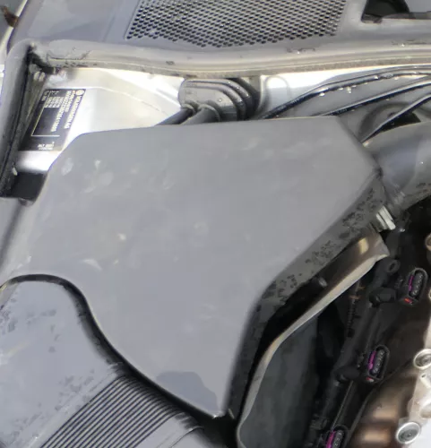 VW Passat 3B Luftfilterkasten Deckel Luftfilter 96kw 2,0 ALT 3B0133837BD