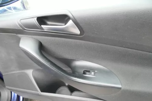 1x VW Passat 3C Variant Türverkleidung Verkleidung Tür vorne rechts schwarz (178950)