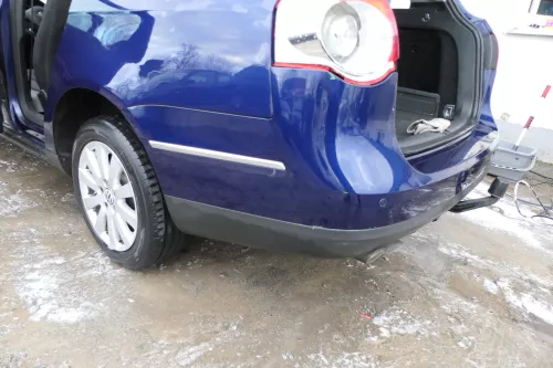 Passat 3C Kombi Stoßstange hinten Heckstoßstange Stoßfänger blau LD5Q PDC (178951)