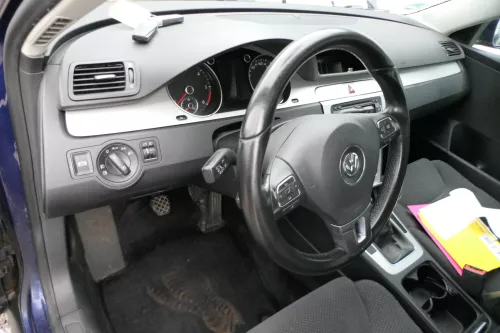 Passat 3C Mittelkonsole Verkleidung Klappe Abdeckung Dekor silber matt chrom Asc (178953)