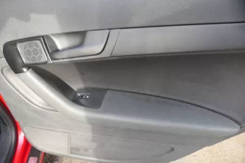 4x A3 8P Türverkleidung vorn links+ rechts 4/5-Türer Leder schwarz Sonnenrollo (179480)