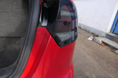 Audi A3 8P Stoßstange Stoßfänger hinten 4/5-Türer rot LY3J - Doppelrohr (179494)