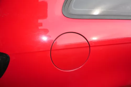 Audi A3 8P Tankdeckel Klappe Tankklappe Tank rot LY3J 4/5Türer Sportback