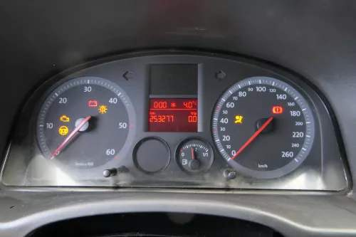 VW Caddy 2K Tacho Tachometer Kombiinstrument 253.000km 2K0920842E TDI
