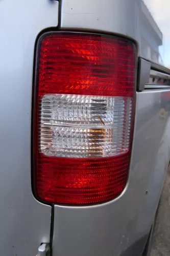 VW Caddy 2K original Rücklicht Rückleuchte Heckleuchte hinten rechts FLÜGELTÜR