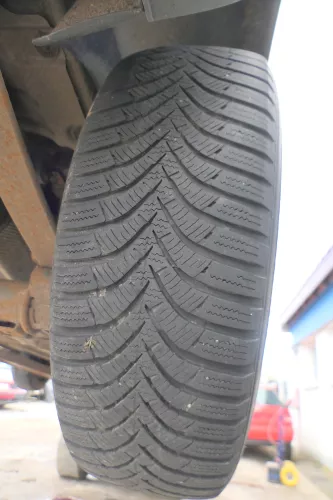 4x Felgen Caddy 2K 195/65 R15 Winterreifen Felge 6jx15H2 ET47 Reifen 6-7mm (179725)