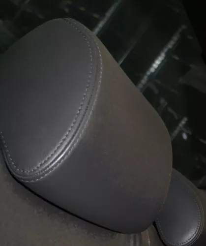 1x Jetta Golf Kom Kopfstützen Kopfstütze hinten links/rechts Leder anthrazit