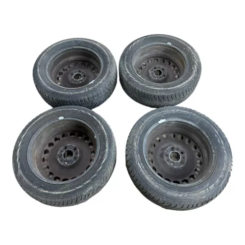 4x VW Sharan 7M Alhambra Allwetterreifen M&S Reifen Felgen 205/60R16 92H  6-7mm (179862)