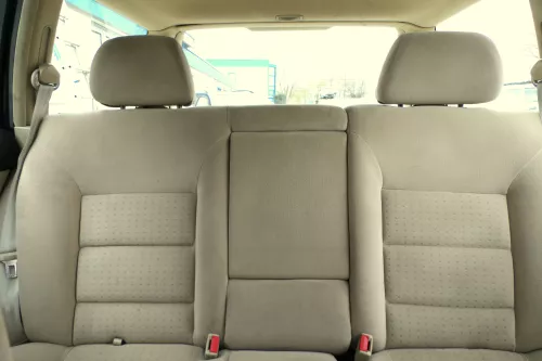 VW Golf 4 Bora Variant Kombi Sitz Rückbank Rücksitzbank hinten Sitze hellbeige