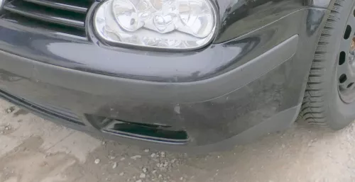 VW Golf 4 1J Stoßstange vorne Stoßfänger vorn schwarz LC9Z Frontstoßstange (180016)