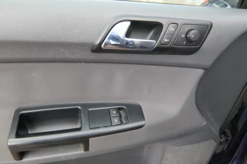 1x VW Polo 9N 9N3 Türverkleidung Verkleidung Tür vorne links  4/5-Türer dunkel (180020)